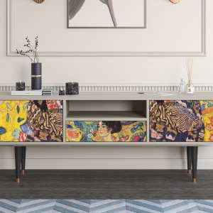 Sideboard - STORYZ - T6 Lady with Fan by Klimt - Sand